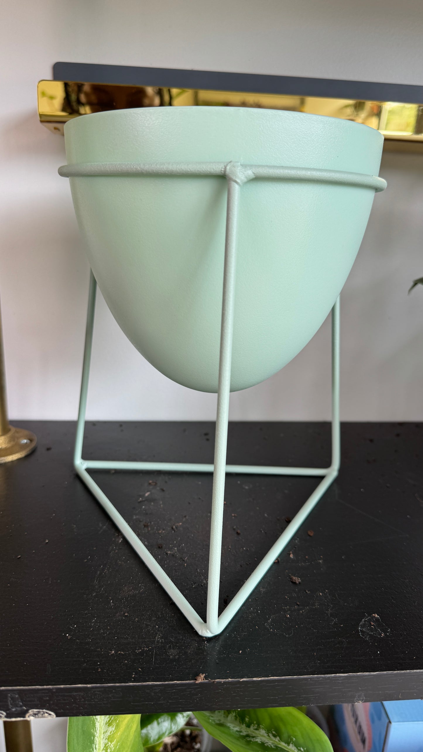 Plant stand